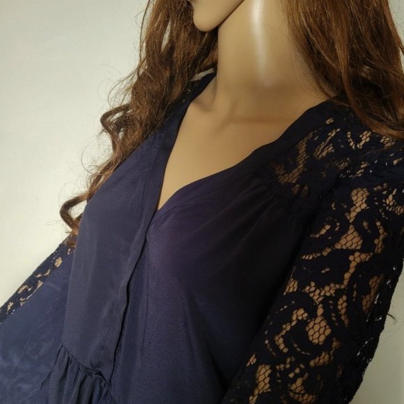 NANETTE LAPORE Navy Lace Inset Peplum Top  SZ Large - Picture 4 of 8